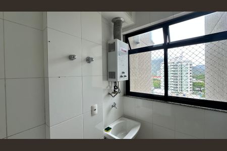 Apartamento para alugar com 74m², 3 quartos e 1 vagaÁrea de Serviço