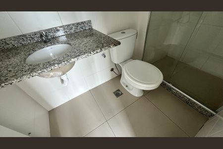 Apartamento para alugar com 74m², 3 quartos e 1 vagaBanheiro quarto 1