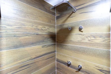 Banheiro de kitnet/studio à venda com 1 quarto, 25m² em Pinheiros, São Paulo