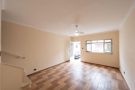 Sala de casa de condomínio à venda com 3 quartos, 200m² em Vila da Saúde, São Paulo