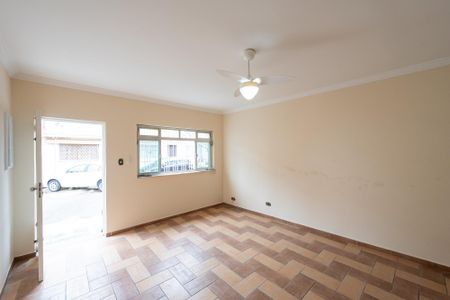 Casa de condomínio para alugar com 200m², 3 quartos e 1 vagaSala