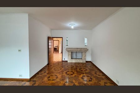 Casa para alugar com 375m², 3 quartos e 8 vagasSala