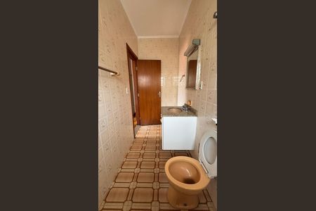 Casa para alugar com 375m², 3 quartos e 8 vagasBanheiro da Suíte