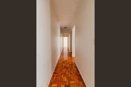 Apartamento para alugar com 120m², 3 quartos e 1 vaga Apartamento para alugar com 120m², 3 quartos e 1 vagaCorredor