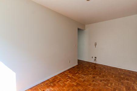 Apartamento para alugar com 120m², 3 quartos e 1 vaga Apartamento para alugar com 120m², 3 quartos e 1 vagaSala