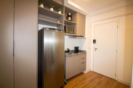 Cozinha de kitnet/studio à venda com 1 quarto, 24m² em Santo Amaro, São Paulo