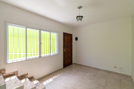 Sala de casa de condomínio para alugar com 2 quartos, 64m² em Parque Boturussu, São Paulo