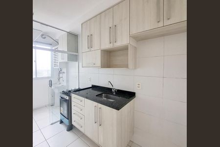 Cozinha de apartamento para alugar com 2 quartos, 60m² em Continental, Osasco