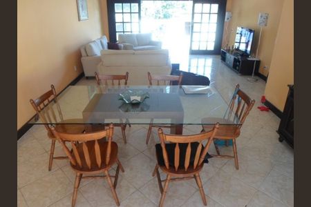 Casa de Condomínio à venda com 3 quartos, 329m² em Jacarepaguá, Rio de Janeiro