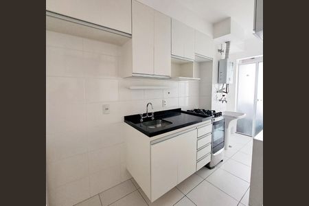 Cozinha de apartamento para alugar com 2 quartos, 60m² em Centro, Osasco