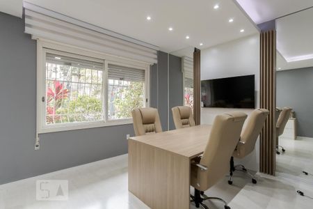 Apartamento para alugar com 3 quartos, 210m² em Moinhos de Vento, Porto Alegre