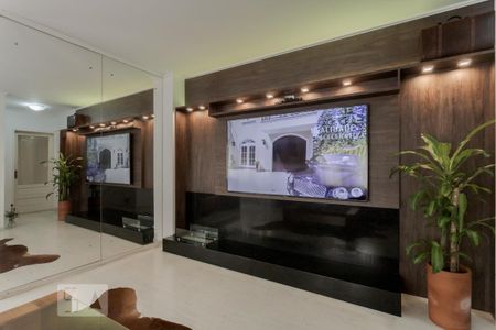 Apartamento para alugar com 3 quartos, 210m² em Moinhos de Vento, Porto Alegre