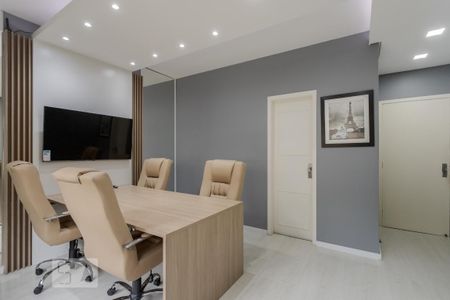 Apartamento para alugar com 3 quartos, 210m² em Moinhos de Vento, Porto Alegre