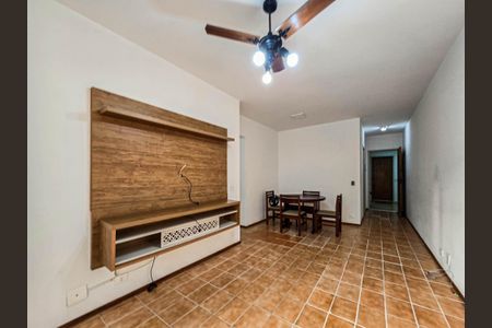 Sala de apartamento para alugar com 2 quartos, 102m² em Ponta da Praia, Santos