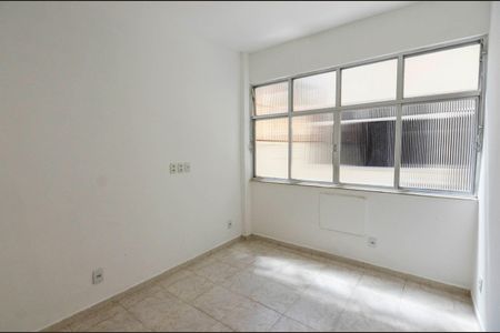 Apartamento à venda com 40m², 1 quarto e sem vagaQuarto