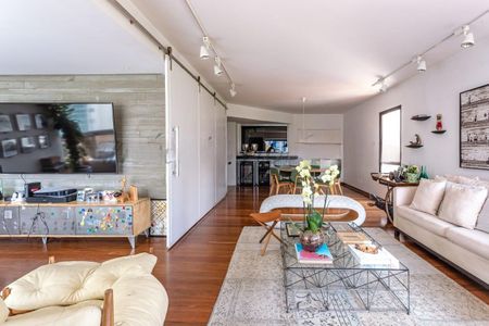 Apartamento à venda com 3 quartos, 179m² em Moema, São Paulo