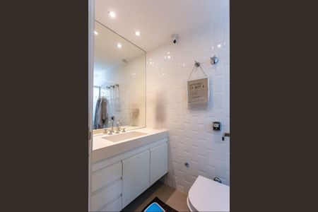 Apartamento à venda com 3 quartos, 179m² em Moema, São Paulo