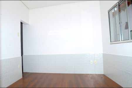Sala de casa para alugar com 2 quartos, 48m² em Aarão Reis, Belo Horizonte