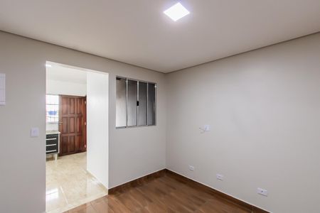 Sala de casa para alugar com 2 quartos, 47m² em Jardim Sao Nicolau, São Paulo