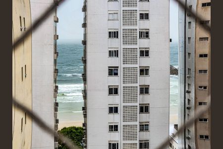 Vista da Sala de apartamento para alugar com 1 quarto, 90m² em Gonzaga, Santos