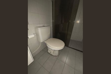 Banheiro de apartamento à venda com 2 quartos, 42m² em Jardim Antartica, São Paulo