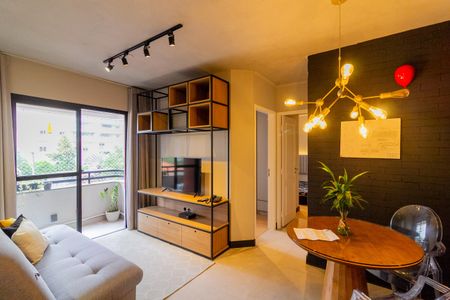 Sala de apartamento para alugar com 2 quartos, 42m² em Cidade Monções, São Paulo