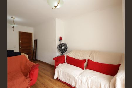 Apartamento à venda com 73m², 2 quartos e 1 vagaSala