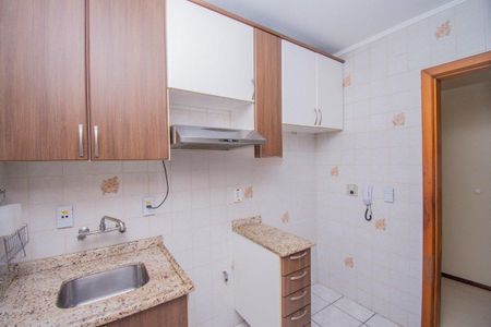 Cozinha de apartamento para alugar com 1 quarto, 48m² em Jardim Botânico, Porto Alegre