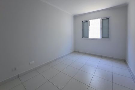 Quarto 2 de apartamento para alugar com 2 quartos, 50m² em Jardim das Acacias, São Bernardo do Campo