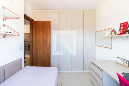 Quarto 1 de apartamento para alugar com 2 quartos, 65m² em Cidade Baixa, Porto Alegre
