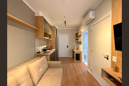 Sala de apartamento para alugar com 1 quarto, 33m² em Campo Belo, São Paulo