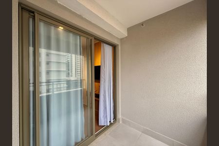 Apartamento à venda com 33m², 1 quarto e sem vaga Apartamento à venda com 33m², 1 quarto e sem vagaSacada