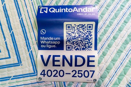 Casa à venda com 105m², 2 quartos e 2 vagasPlaquinha