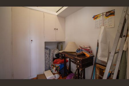 Apartamento à venda com 120m², 3 quartos e 1 vaga Apartamento à venda com 120m², 3 quartos e 1 vagaQuarto de Serviço