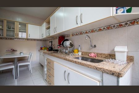 Apartamento à venda com 120m², 3 quartos e 1 vaga Apartamento à venda com 120m², 3 quartos e 1 vagaCozinha