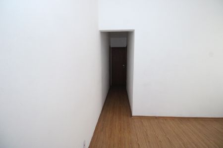 Sala de apartamento à venda com 3 quartos, 80m² em Pilares, Rio de Janeiro