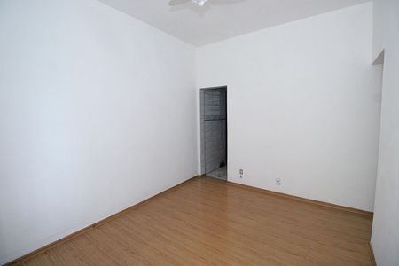 Sala de apartamento à venda com 3 quartos, 80m² em Pilares, Rio de Janeiro