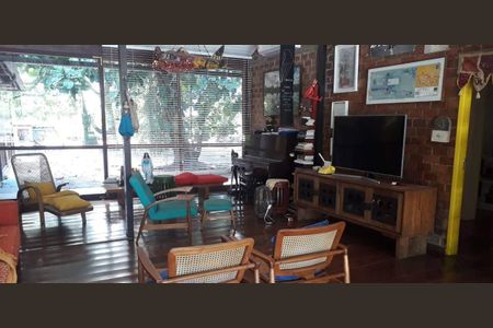 Casa à venda com 4 quartos, 230m² em Itanhangá, Rio de Janeiro