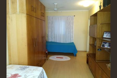 Casa à venda com 3 quartos, 137m² em Vila Camilópolis, Santo André