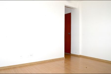 Sala de apartamento para alugar com 2 quartos, 59m² em Goiânia, Belo Horizonte