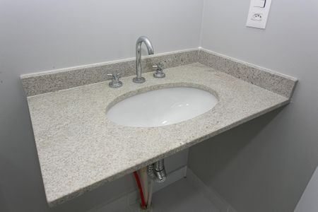 Apartamento para alugar com 68m², 2 quartos e 1 vagaBanheiro da Suíte