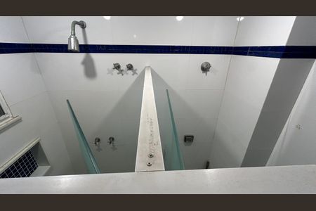 Banheiro Social de casa de condomínio para alugar com 6 quartos, 211m² em Barra da Tijuca, Rio de Janeiro