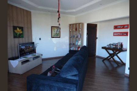 Apartamento à venda com 3 quartos, 400m² em Vila Jacuí, São Paulo