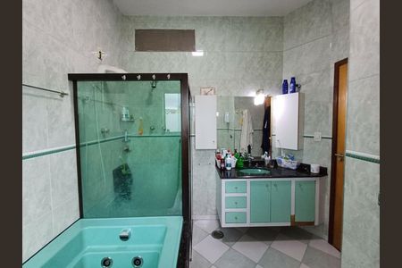 Casa à venda com 3 quartos, 165m² em Parque das Nações, Santo André