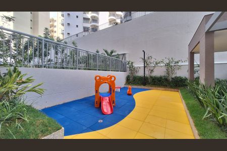 Apartamento para alugar com 39m², 2 quartos e sem vagaÁrea comum - Playground