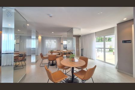 Apartamento para alugar com 39m², 2 quartos e sem vagaÁrea comum - Salão de festas