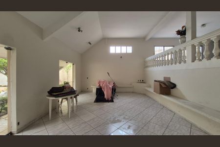 Casa à venda com 420m², 4 quartos e 4 vagasSalão de festas