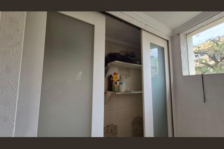 Casa à venda com 420m², 4 quartos e 4 vagasLavabo