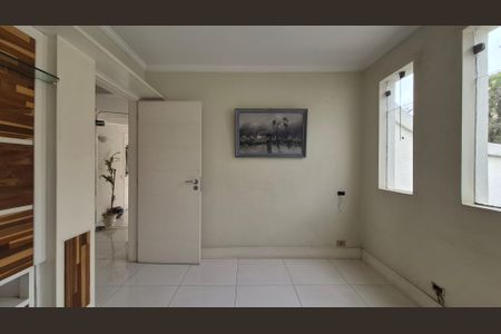 Casa à venda com 420m², 4 quartos e 4 vagasSala