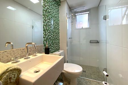 Apartamento à venda com 90m², 3 quartos e 2 vagas Apartamento à venda com 90m², 3 quartos e 2 vagasBanheiro